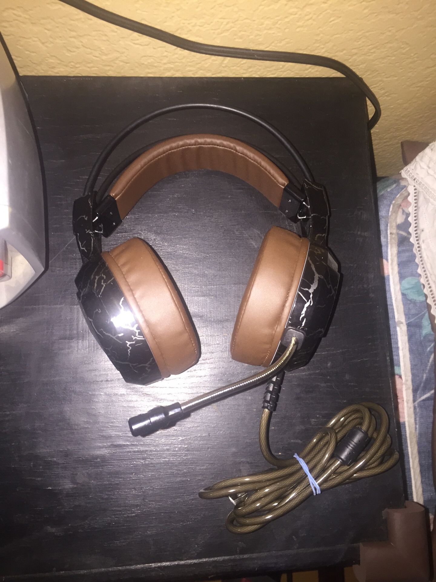 Xiberia e1 stereo gaming headset