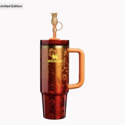 Stanley Karol G Tumbler 30z