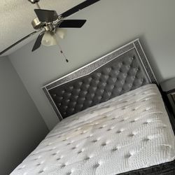 King Bed 