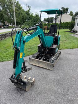 1.1 Ton - QH12R Mini Excavator