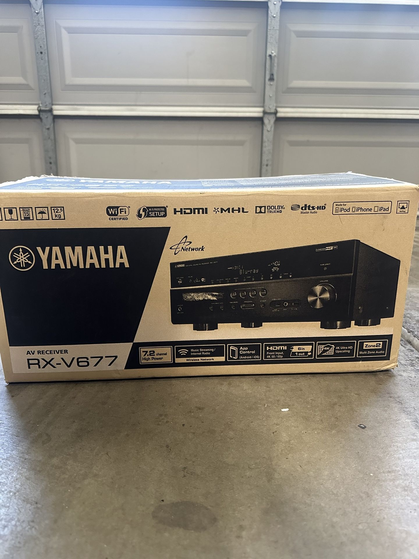 Yamaha RX-V677 AV Receiver