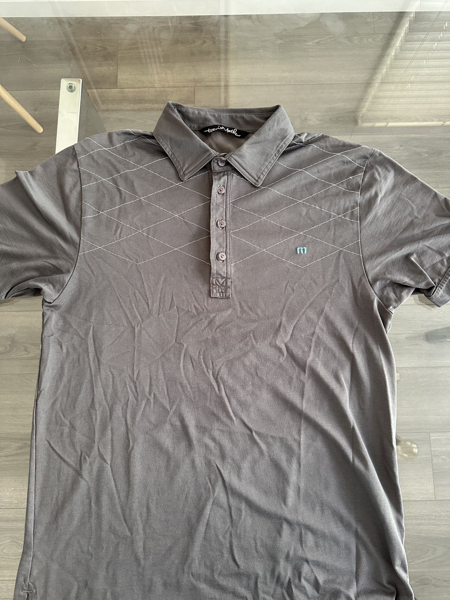 Travis Mathew golf Shirt- Medium for Sale in Los Angeles, CA - OfferUp