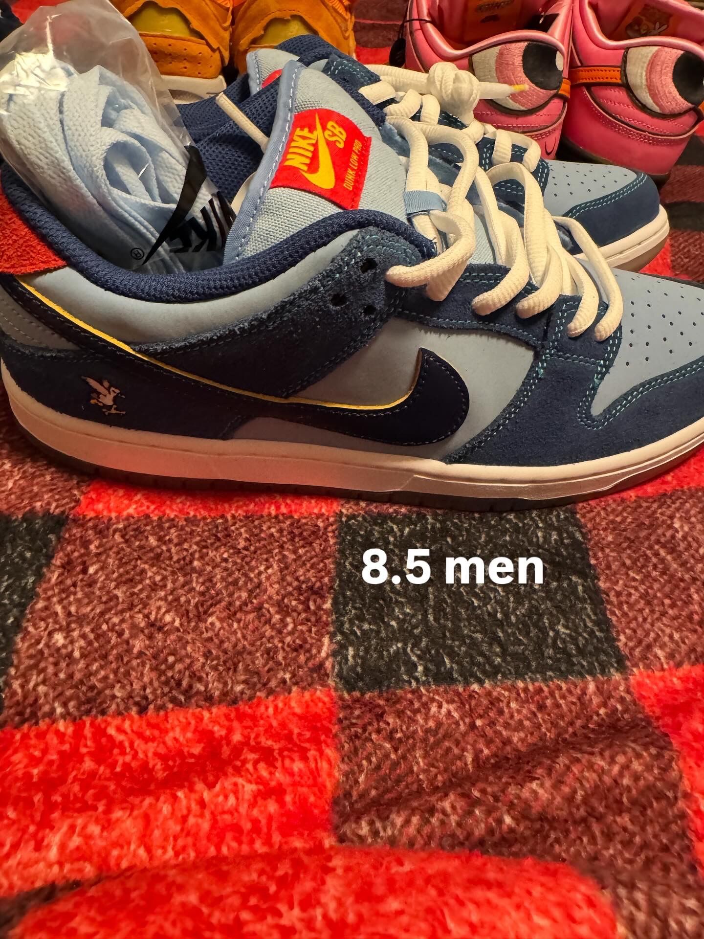 Why So Sad? Nike SB Dunk Low Men 8.5 No box New