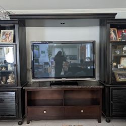 Entertainment Center Cabinet and TV Console - FREE - Pickup Only