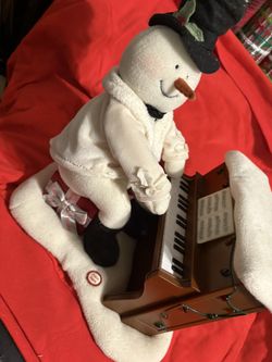Hallmark Snowman Plush With Piano 