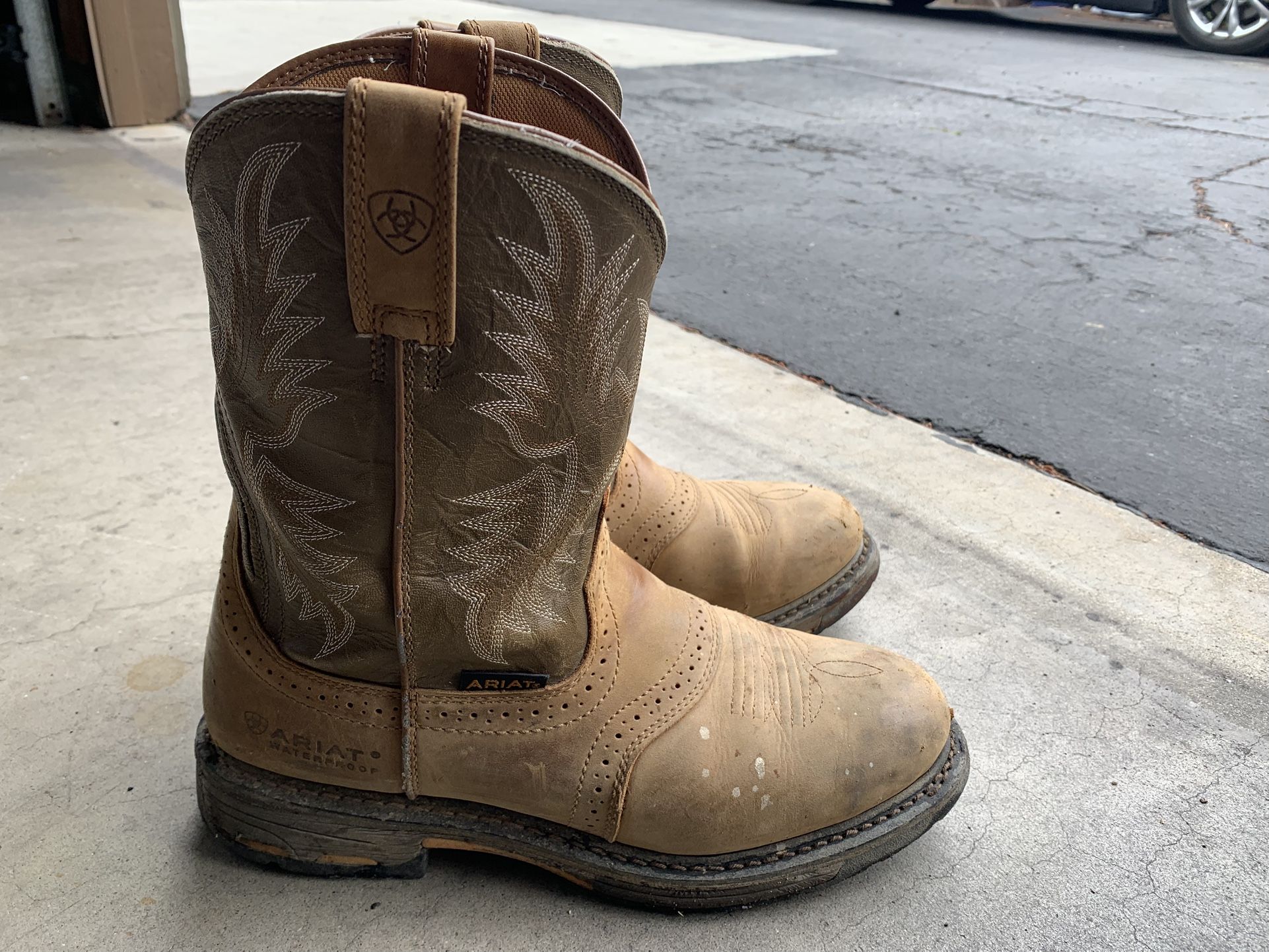 Ariat Cowboy Work Boots 10 D