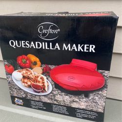 Brand New Crofton Quesadilla Maker TX-108B