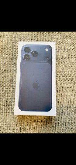 Deep Blue iphone 17 Pro Max 2TB UNLOCKED