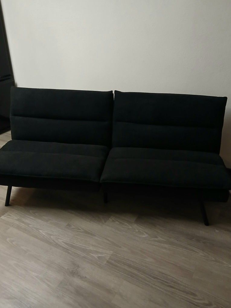 New Futon/sofa