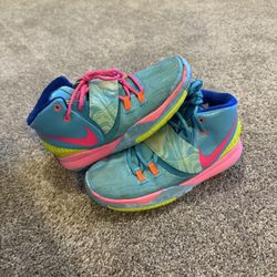 Nike Kyrie 6 Pool Shoes Youth Size 7Y