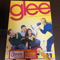 Glee The Complete First Season DVD Disc Set