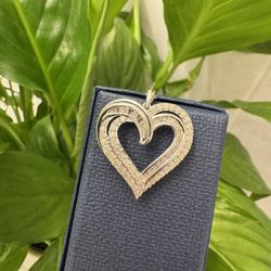 1 Carat Natural Diamond Heart Necklace In .925 Silver