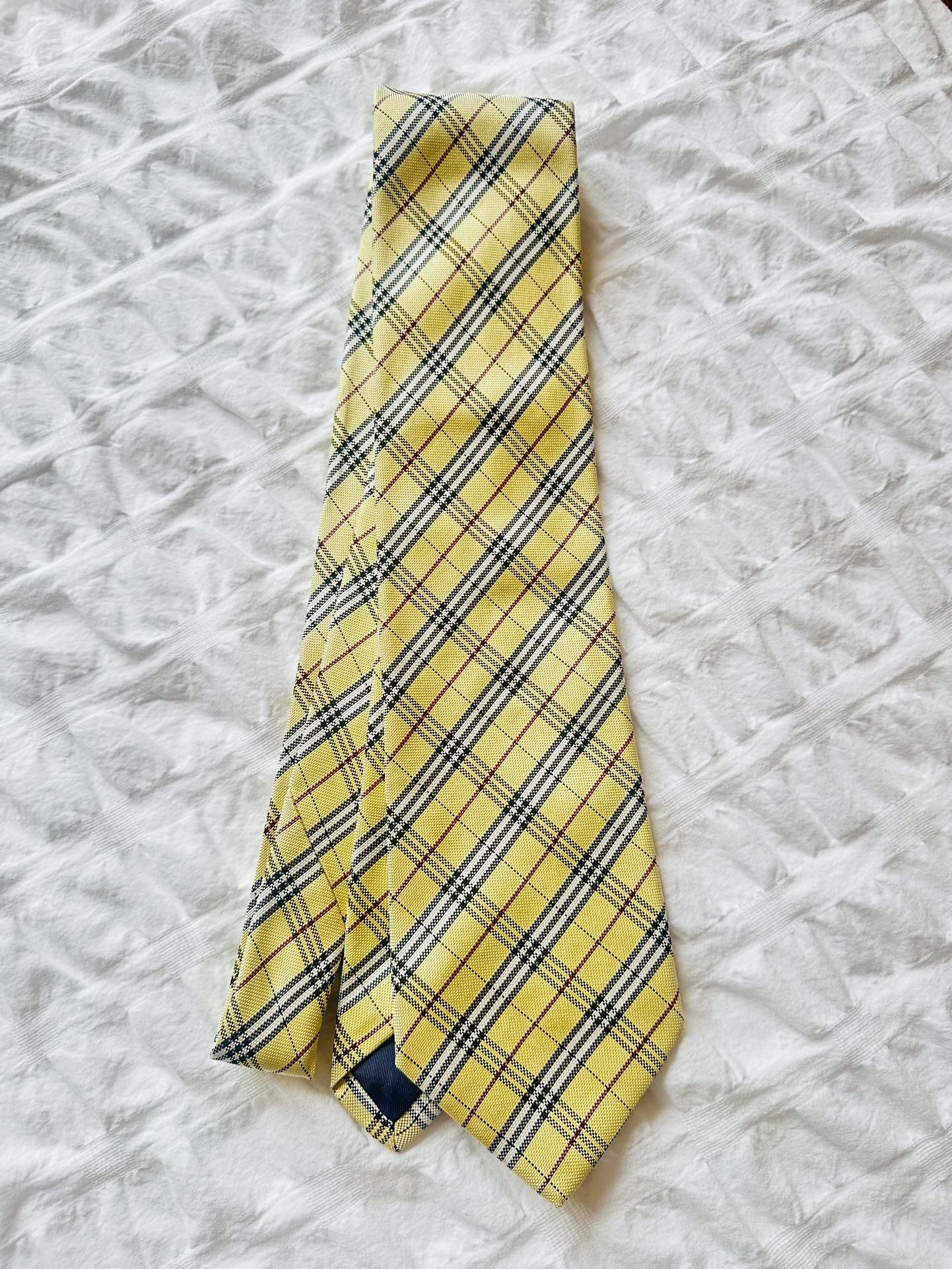 Burberry Tie 100% Authentic 