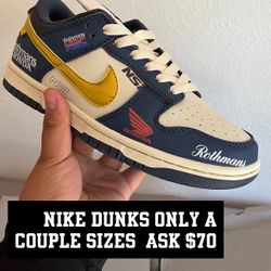 Nike Dunks 