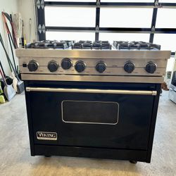 Viking Professional Black and Stainless 36" Gas Range Great Condition!