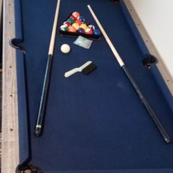 Pool Table 5' X 4'