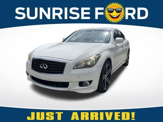 2011 INFINITI M37