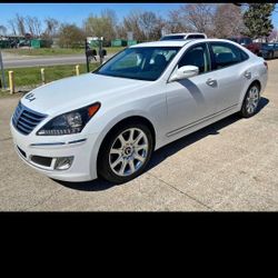 2012 Hyundai Equus