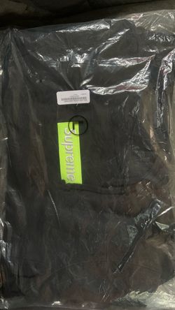 Supreme sweat shirt