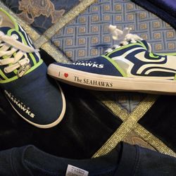 Ladies SEAHAWK Sneakers Size 7