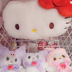 Hello Kitty Hand Warmer Plushie