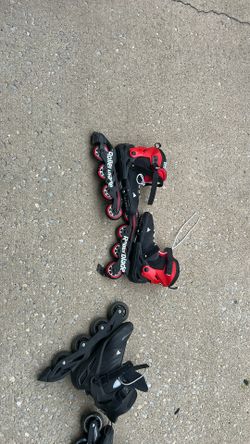 Roller blades