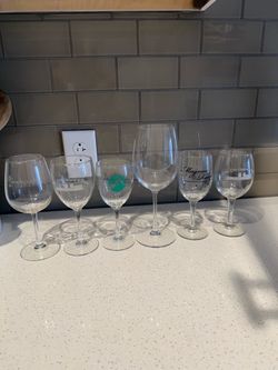 Various stem wine glasses - 6 count