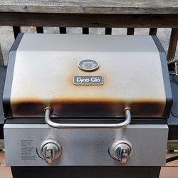 Dyna glo Grill With Propane Tanks