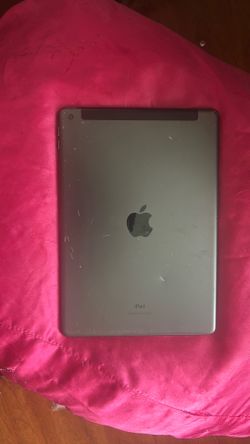 iPad - still works