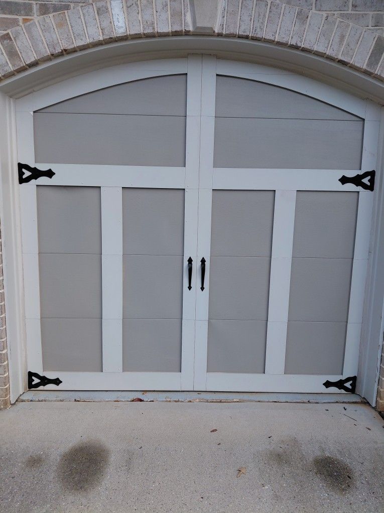 (3) 9x8 Garage Doors