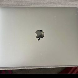 MacBook Air 13” 2019