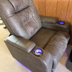 Recliner, Charcoal Gray Leather 