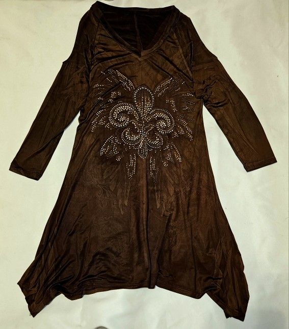 Brown Fleur-De-Lis Rhinestone Tunic Cold Shoulder Asymetrical Bottom Size Small