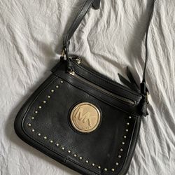 Michael Kors Crossbody Purse 