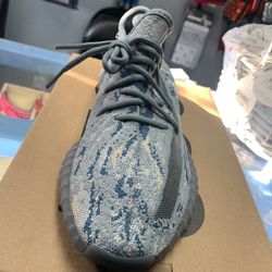 Yeezys Sz 9 1/2 $125
