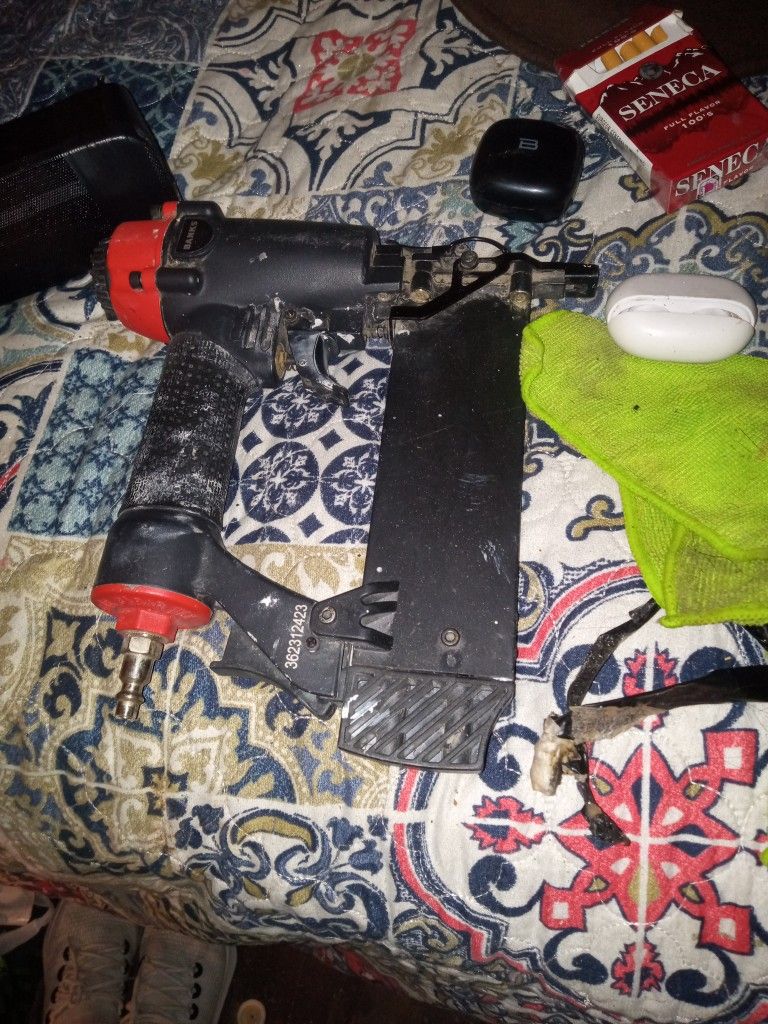 Nailgun