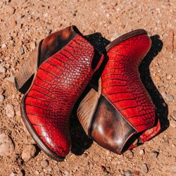 Freebirds Red Women’s Boots, Size 9, BRAND NEW