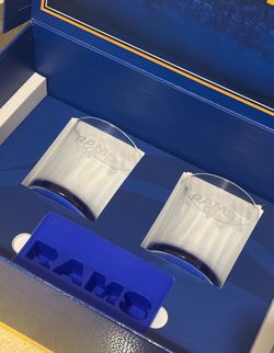 LA Rams whiskey Glass and ice tray set
