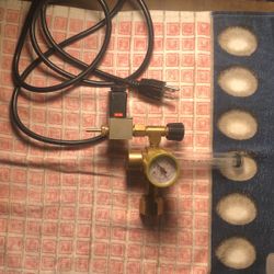 C02 Regulator