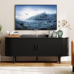 55" TV Stand with Power Outlet for TVs up to 60 Inch, Entertainment Center with Storage and Adjustable Shelves, Modern Media Console with Sliding Door
