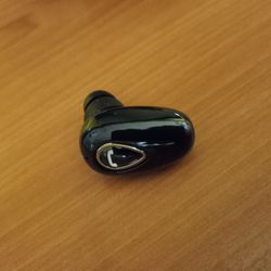 Bluetooth invisible in ear mini earbud
