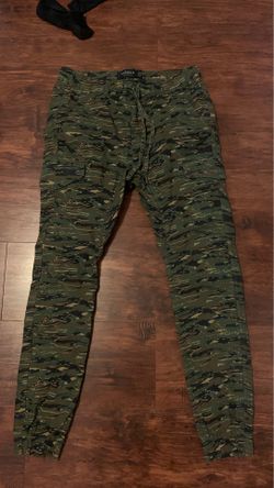 Sz small camo joggers