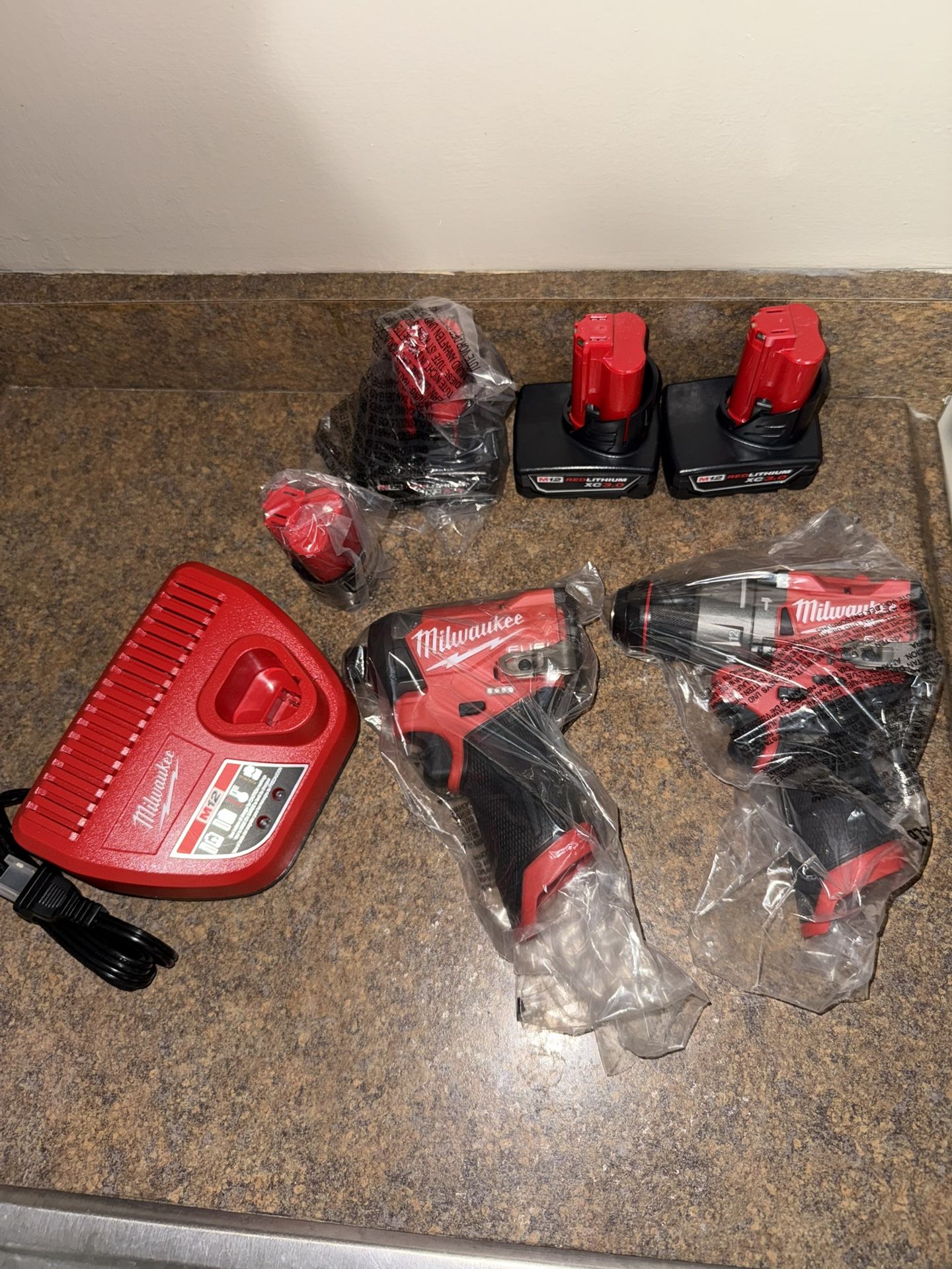 Milwaukee Fuel M12 Impact/Drill Set