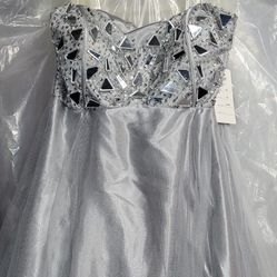 Juliet Fashion Juniors,  Sz XL Silver Dress