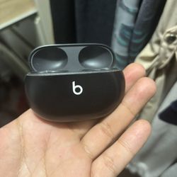 Beats Bud Case
