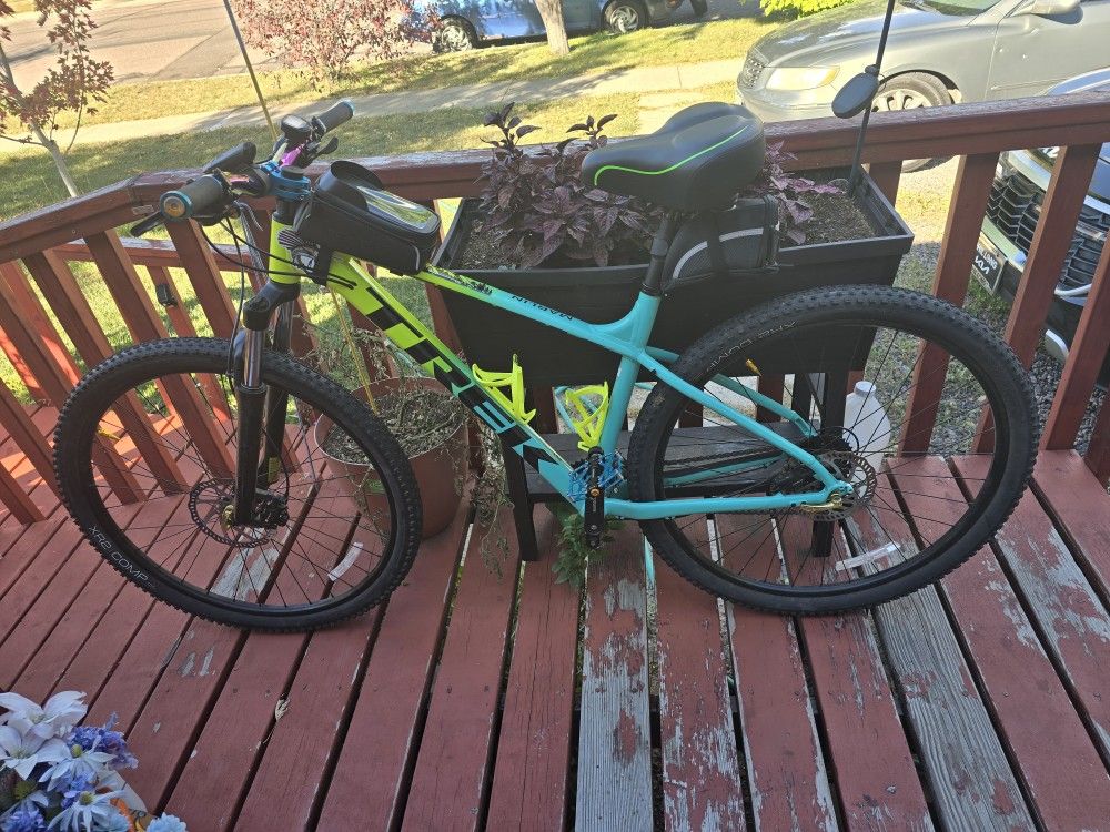 Trek Marlin