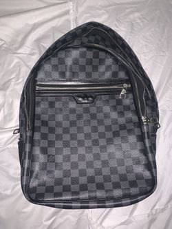 LV Michael Back Nv2 Damier Graphite- Great Condition for Sale in  Lawrenceville, GA - OfferUp