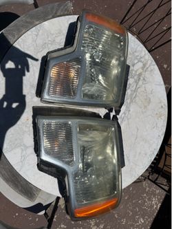 2009-2013 F150 Ford head lights