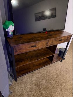Tv stand