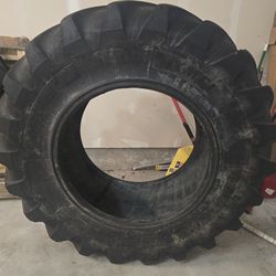 Industrial Michelin XMCL tire